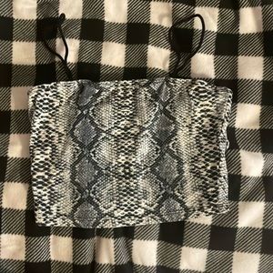 Textured crop tank top